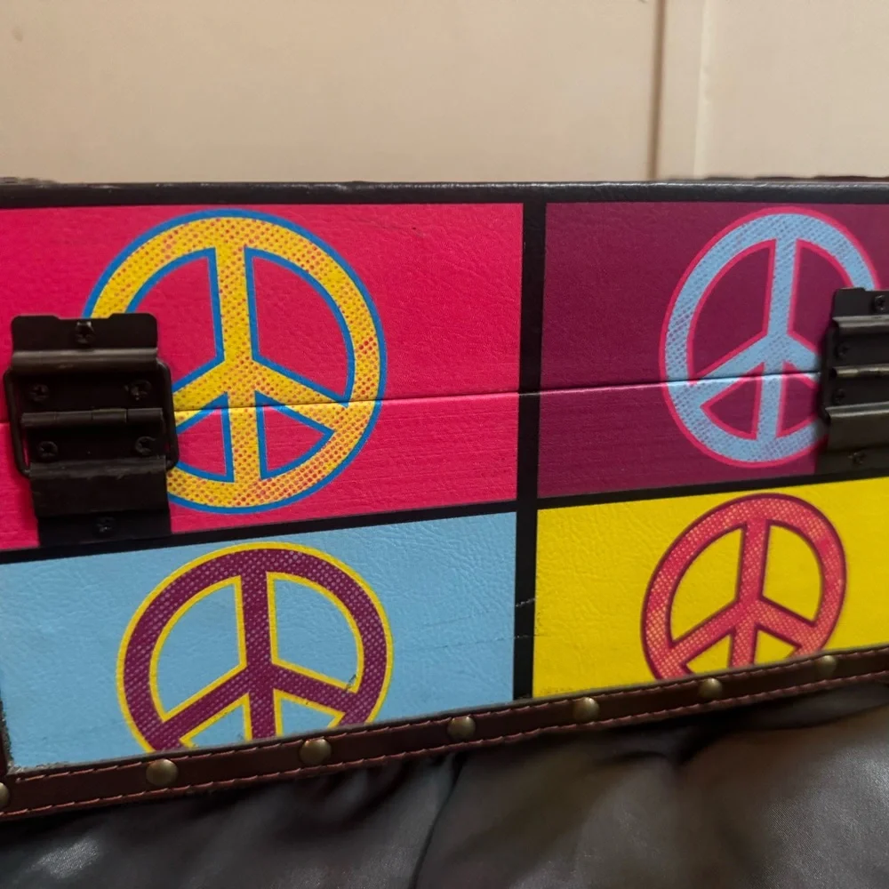 Colorful Peace Sign Storage Box - Picture 5 of 10